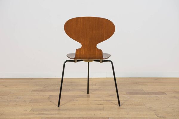 Modèle de chaise Ant 3101 en teck par Arne Jacobsen pour Fritz Hansen, Danemark, années 1970.