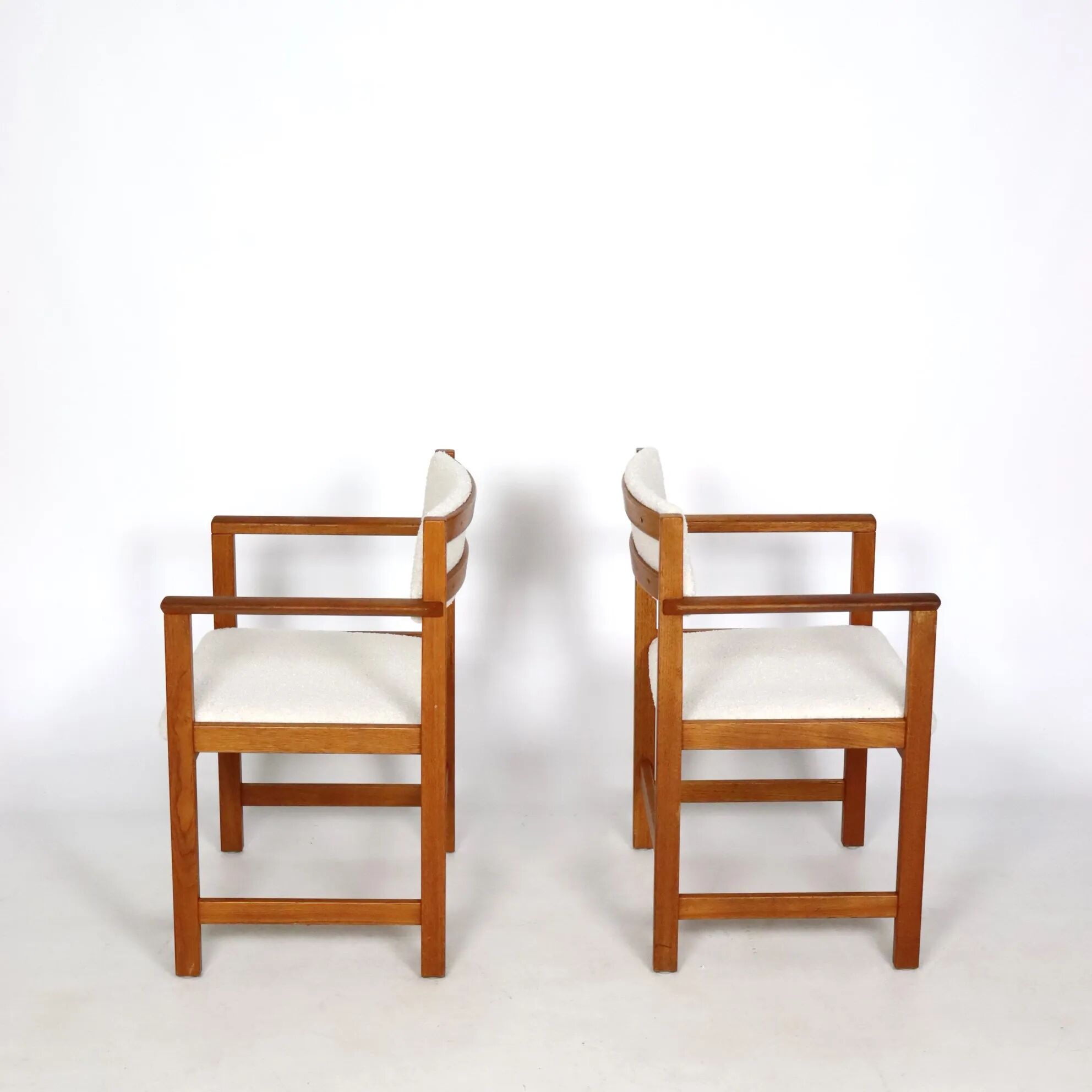 Paire de fauteuils scandinaves années 60