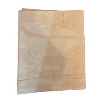 Drap ancien brodé FG et fleurs brodées, 232x315cm