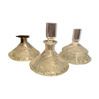Bohemian crystal set with carved decoration