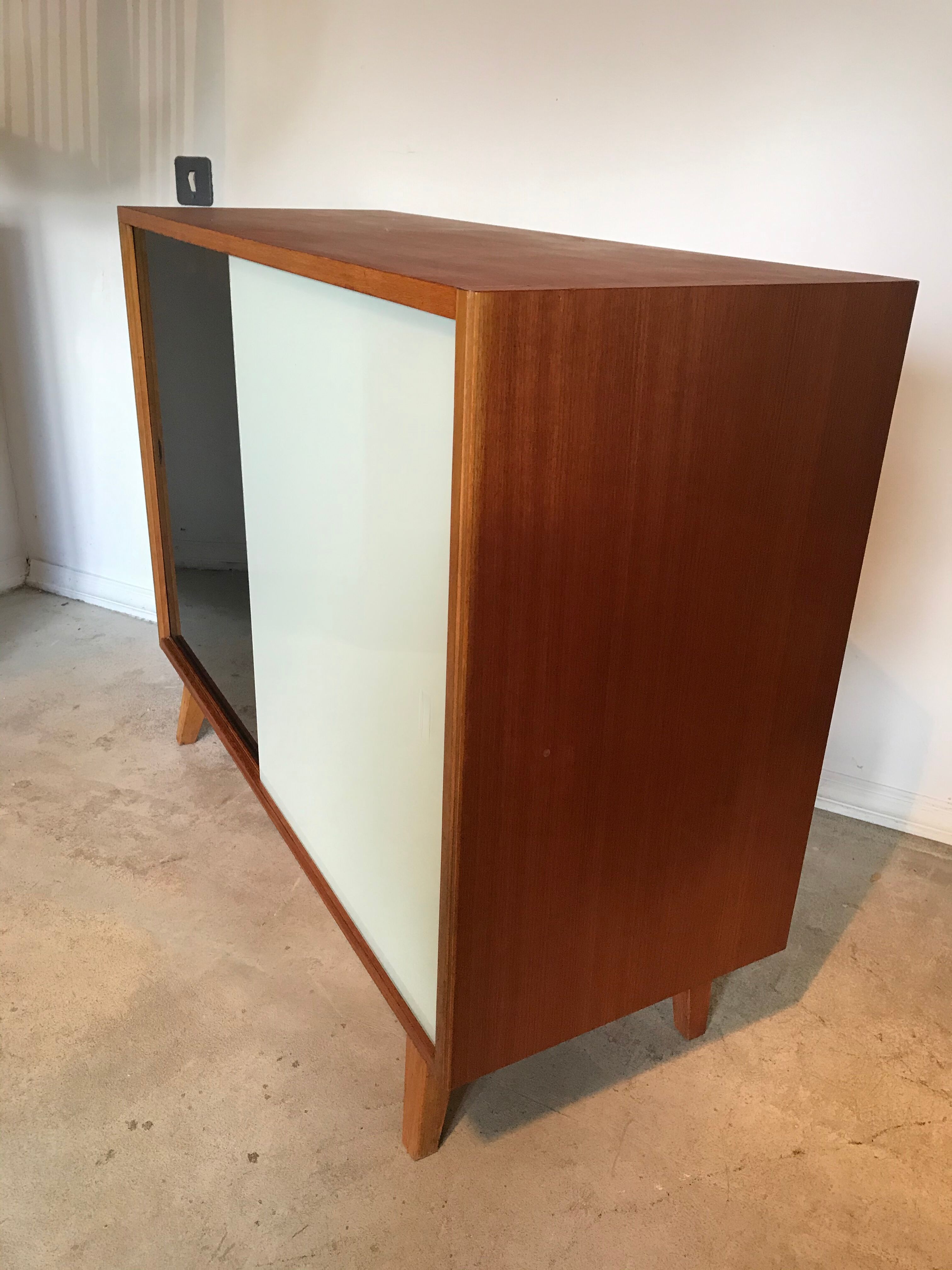 Buffet showcase vintage feet compass sliding doors