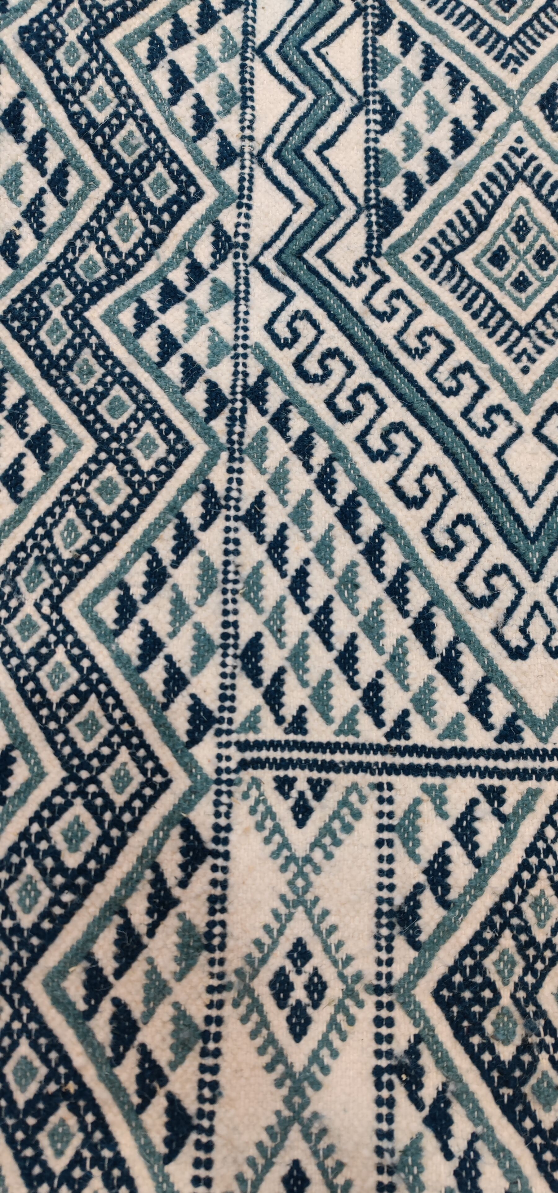 Handmade traditional white and blue carpet, 152x76 cm