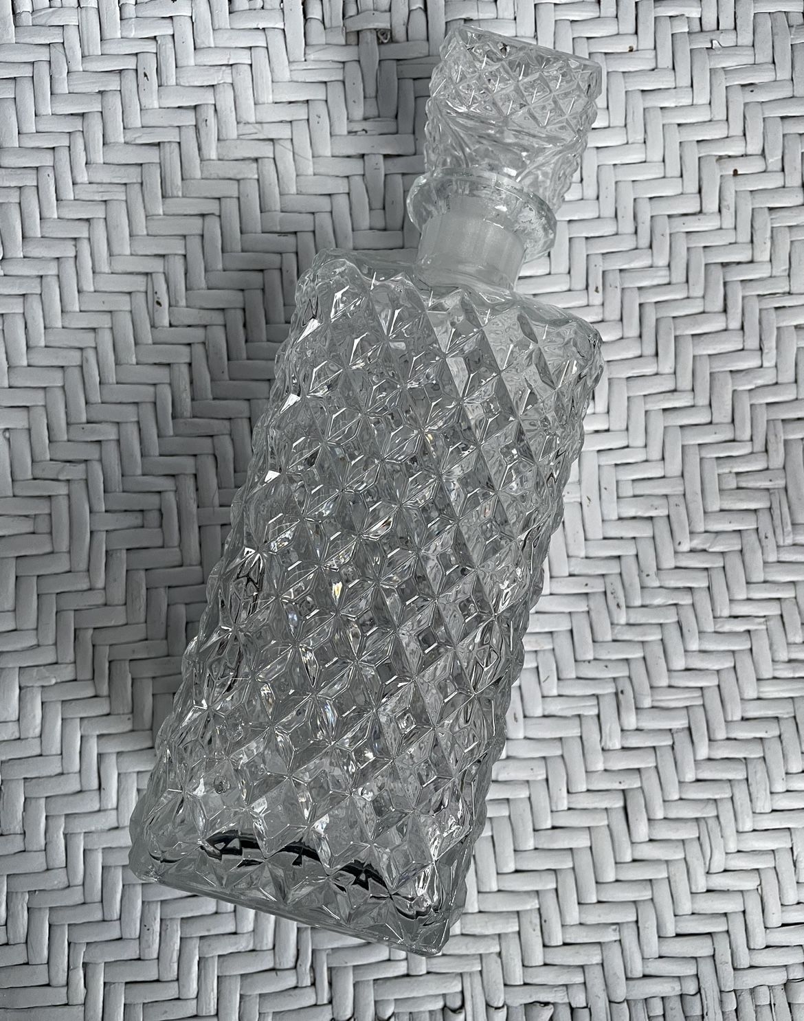 Diamond-tipped glass decanter 1960s/70s