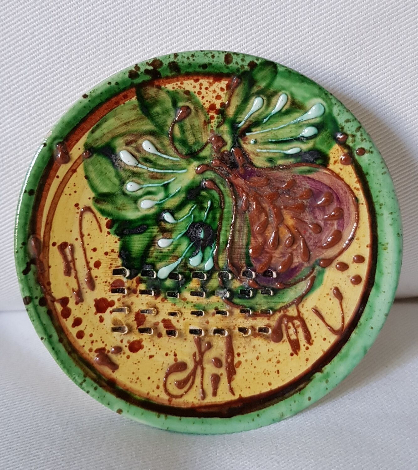 Vallauris ceramic garlic grater plate