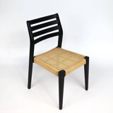 Scandinavian chair in wood and ropes