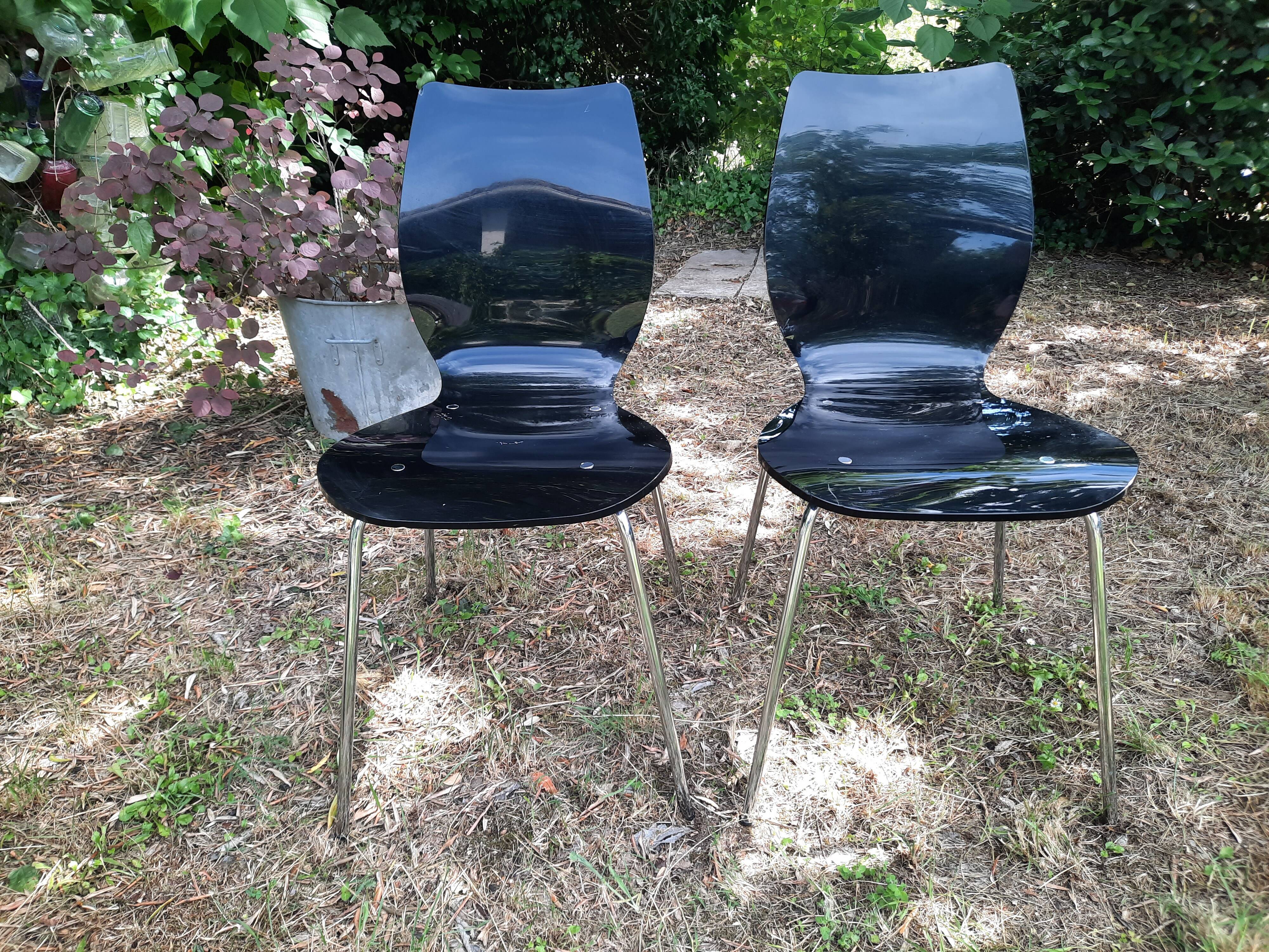 Lot de 2 chaises plexiglas vintage