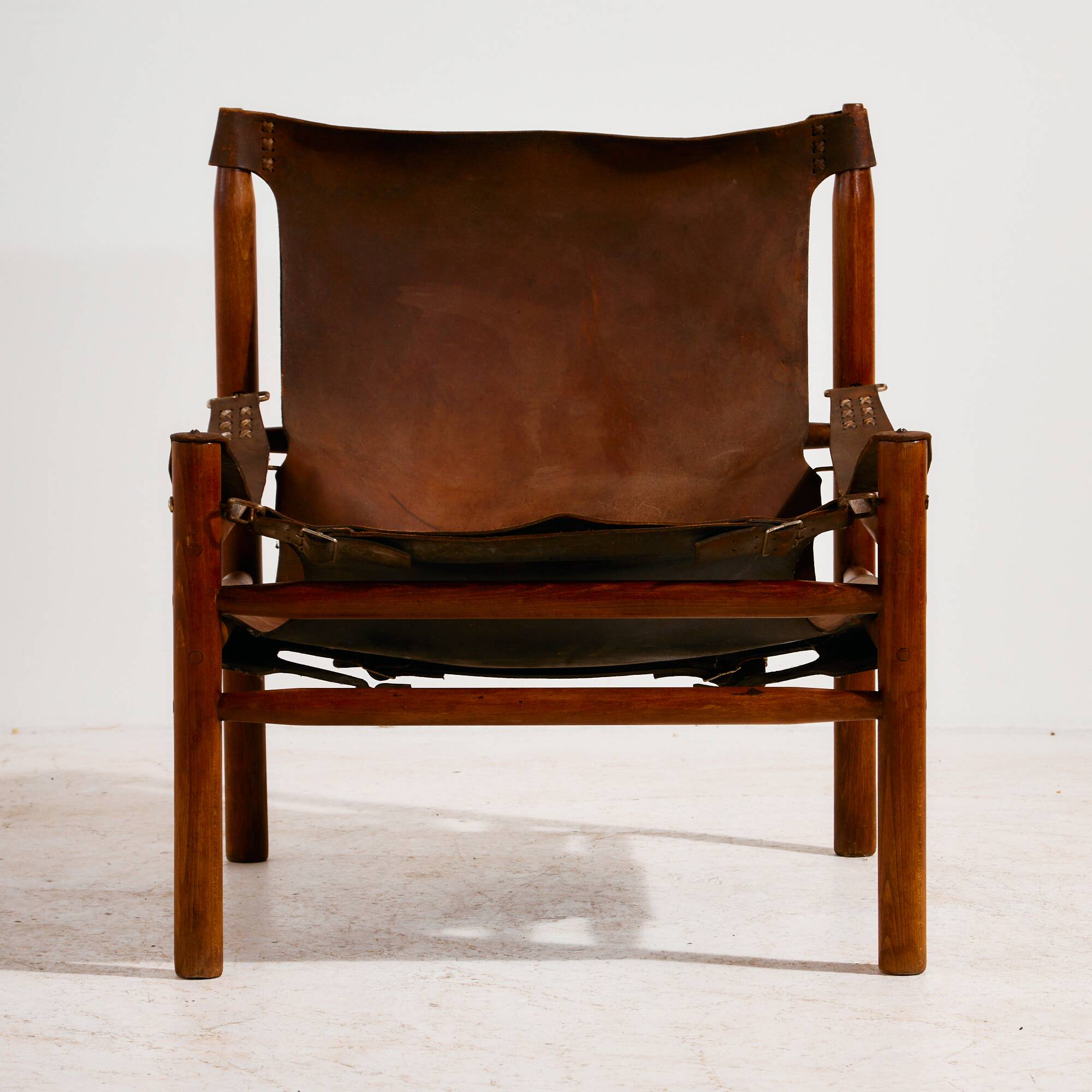 Hungarian calf leather lounge chair
