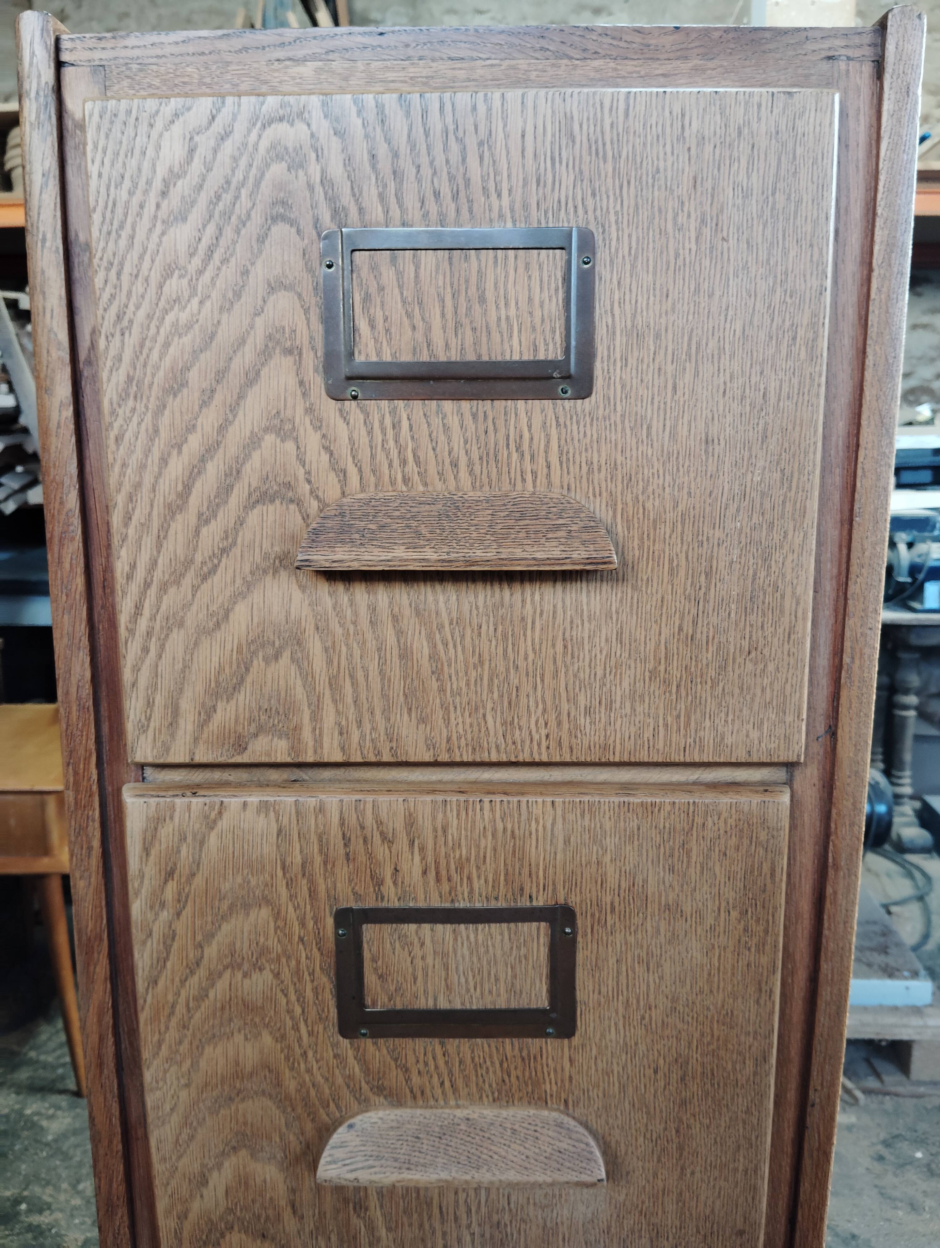 Filing cabinet - Storage furniture