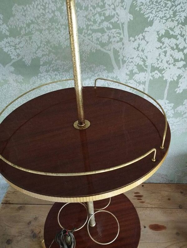 Lampadaire vintage Années 70 – Range-bouteilles & repose-verres en bois