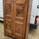 Armoire lingère de village en campagne