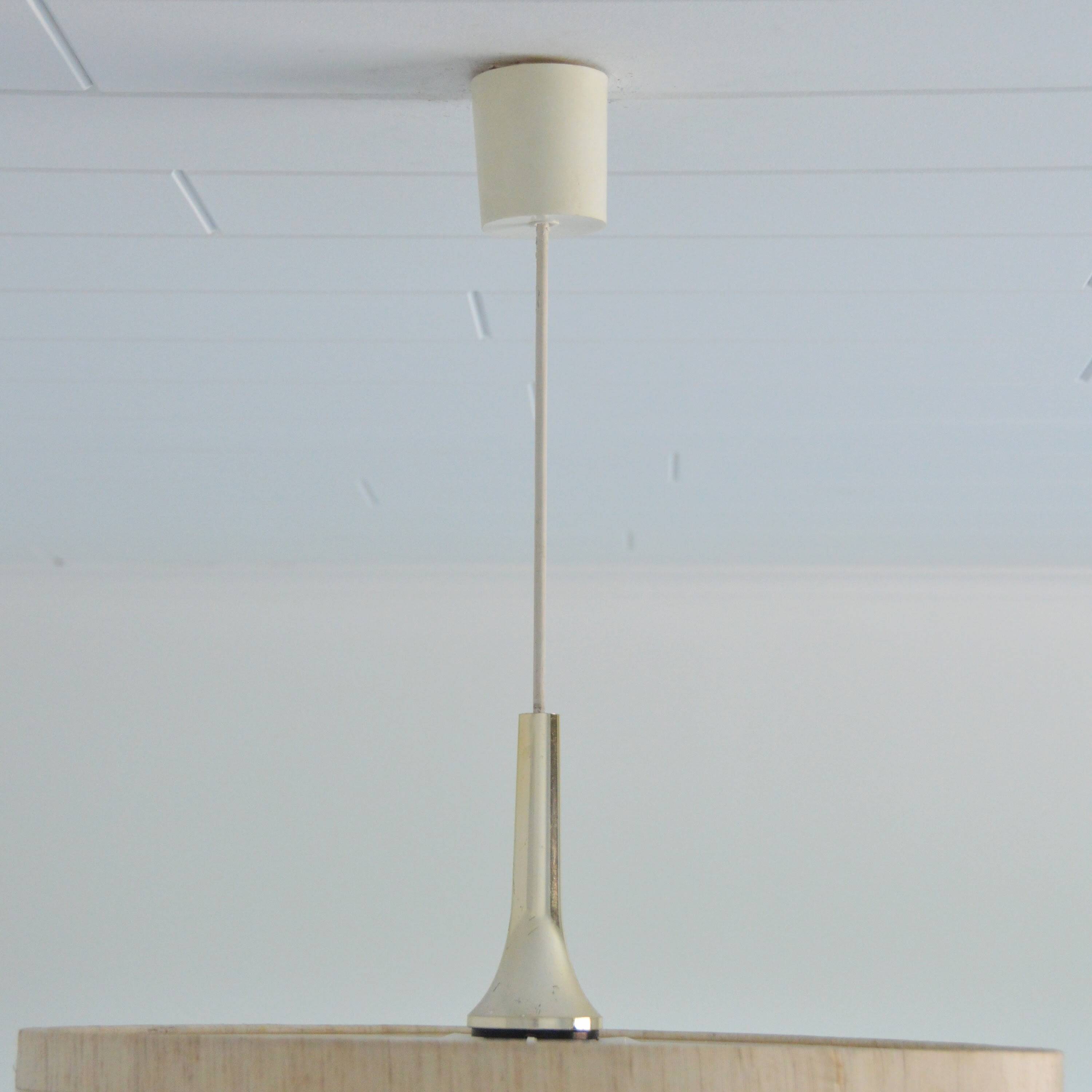 1960 vintage linear design suspension