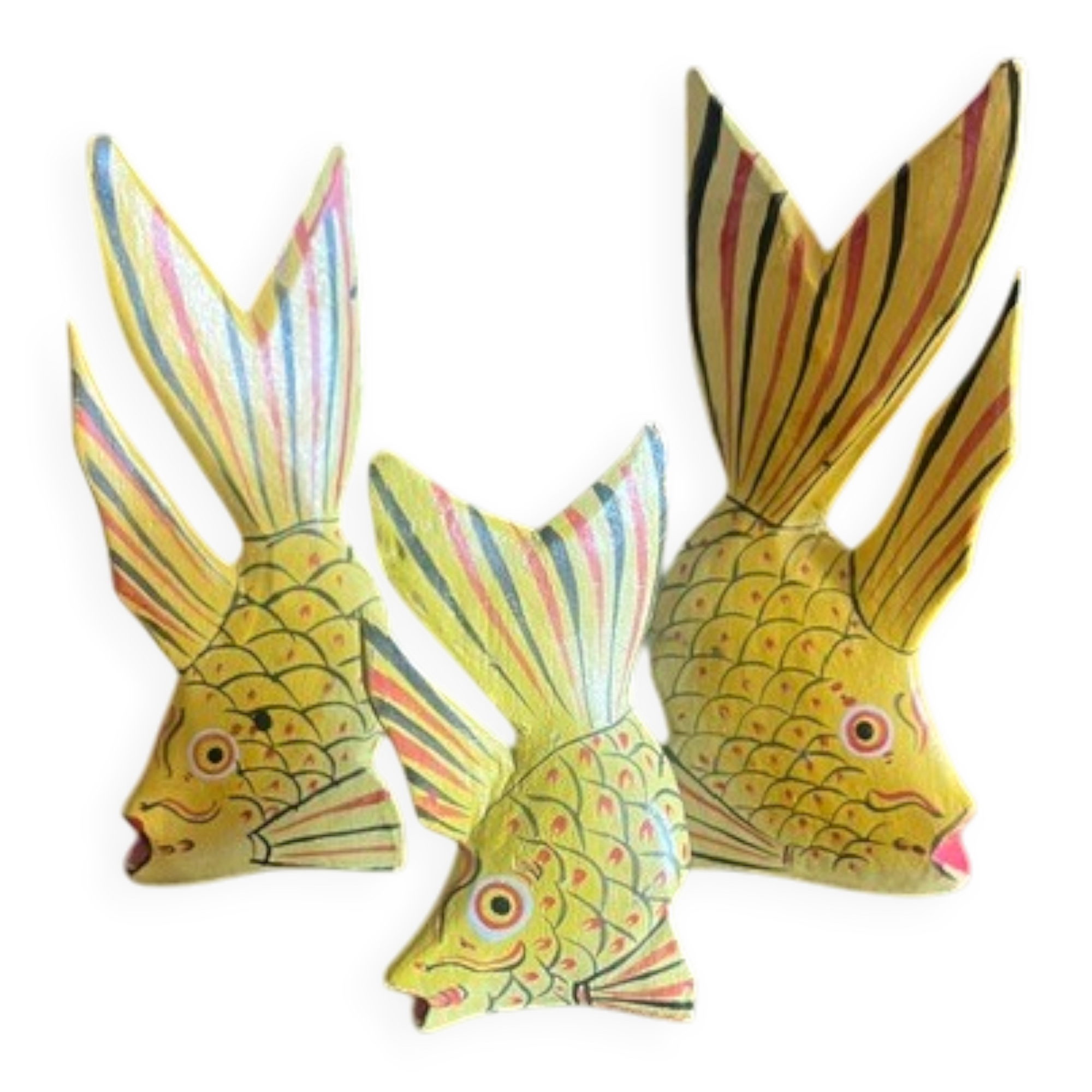 Ensemble de trois poissons décoratifs Inde