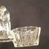 Saleron salt and pepper cellar character