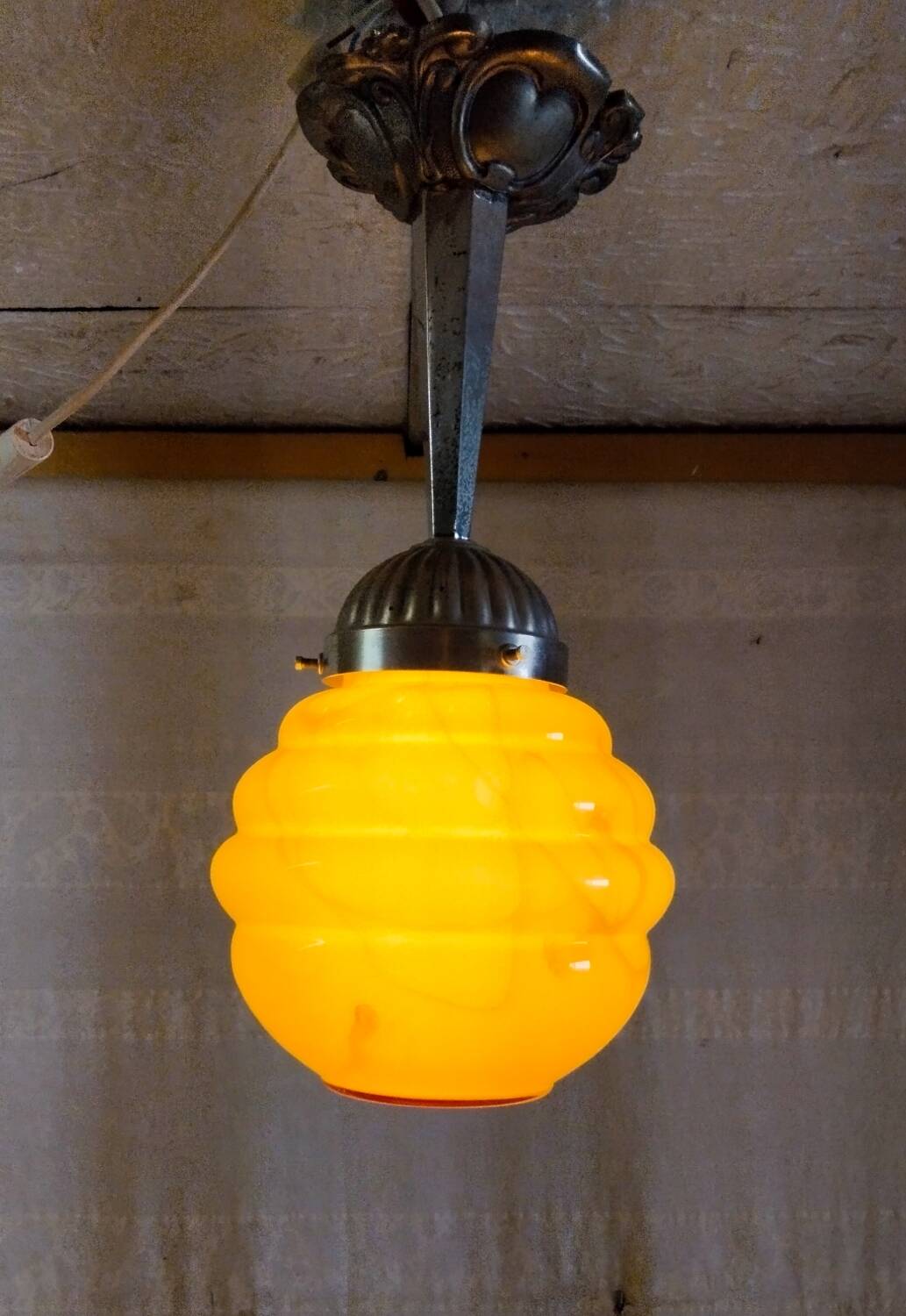 Art Deco opaline marbled globe suspension and aluminium mount - mid 20th century.
