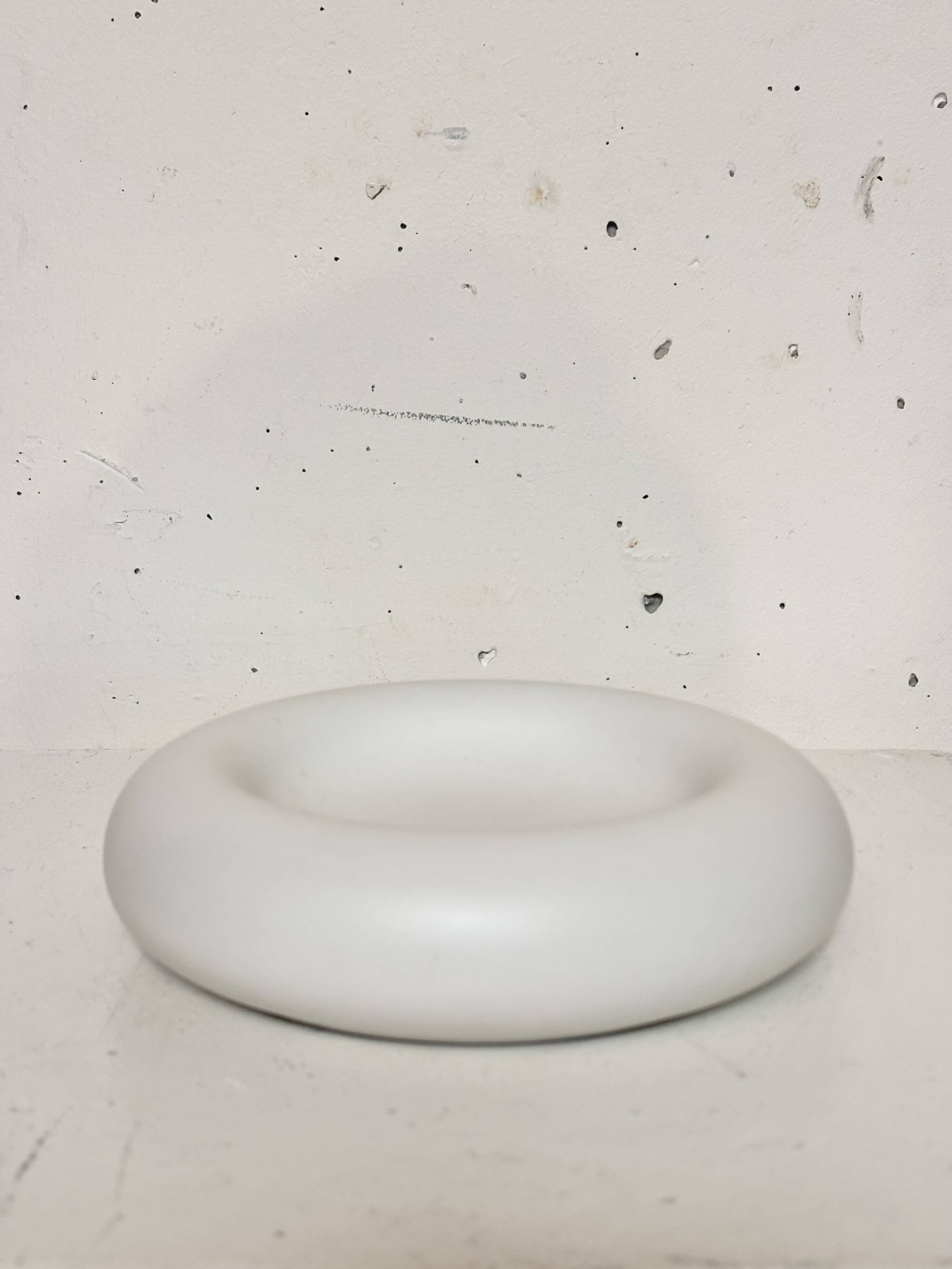 Ceramic pocket emptier 1980