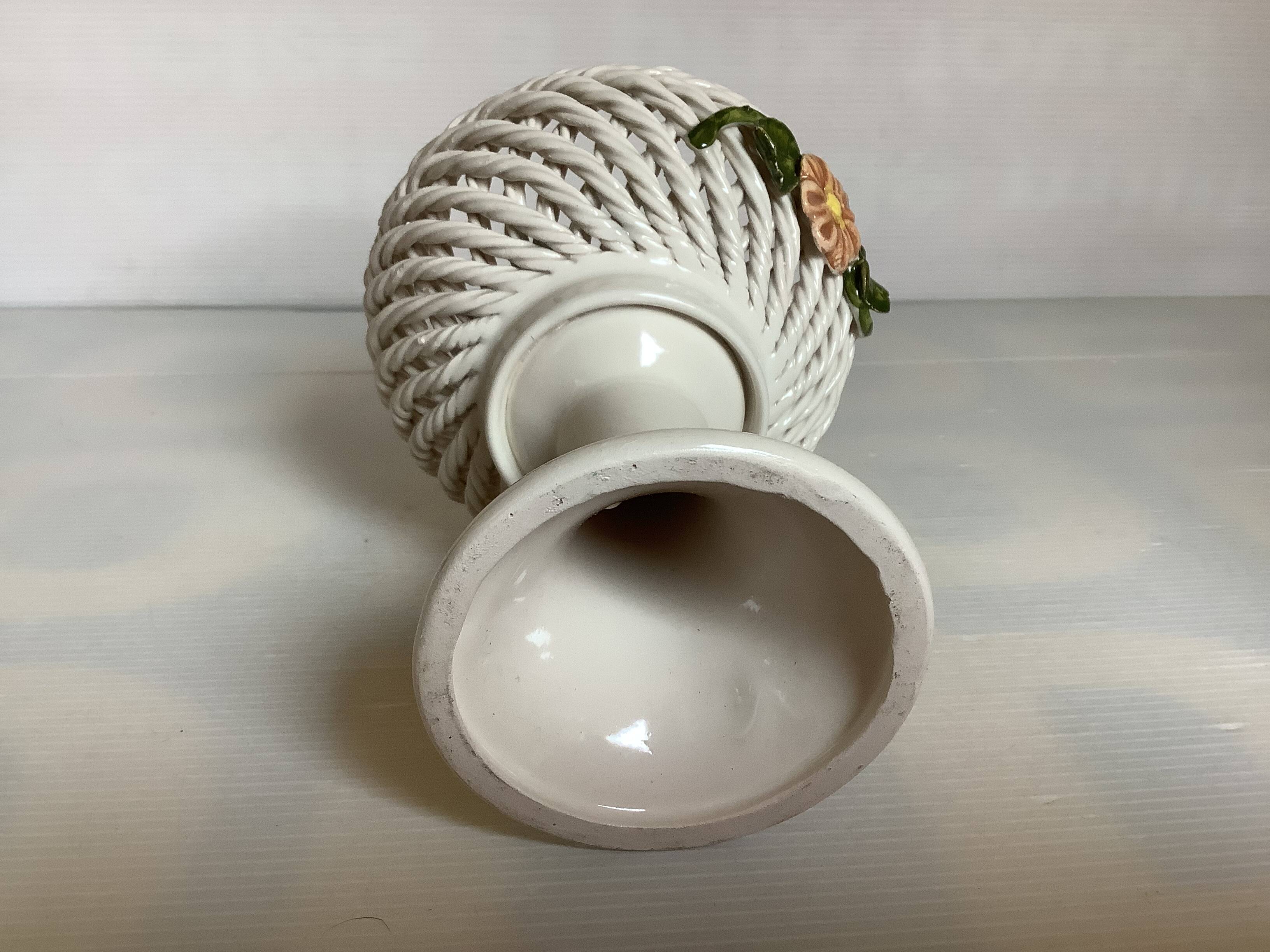 Braided ceramic ring pocket emptier