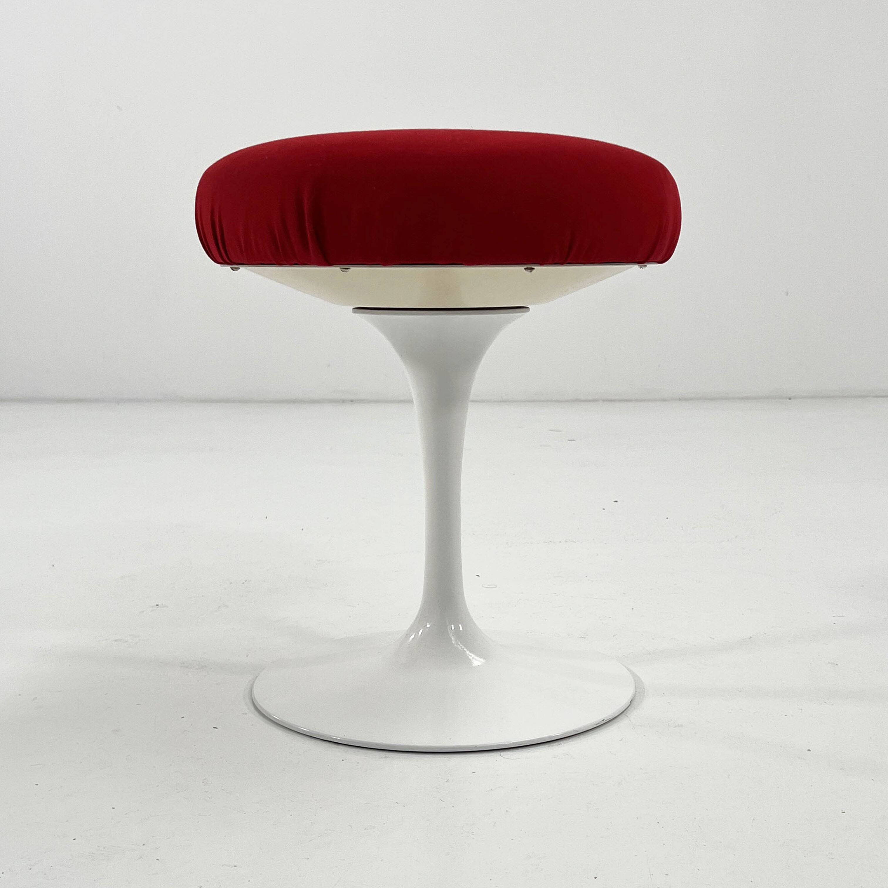 Tulip swivel stool by Eero Saarinen for Knoll, 1960