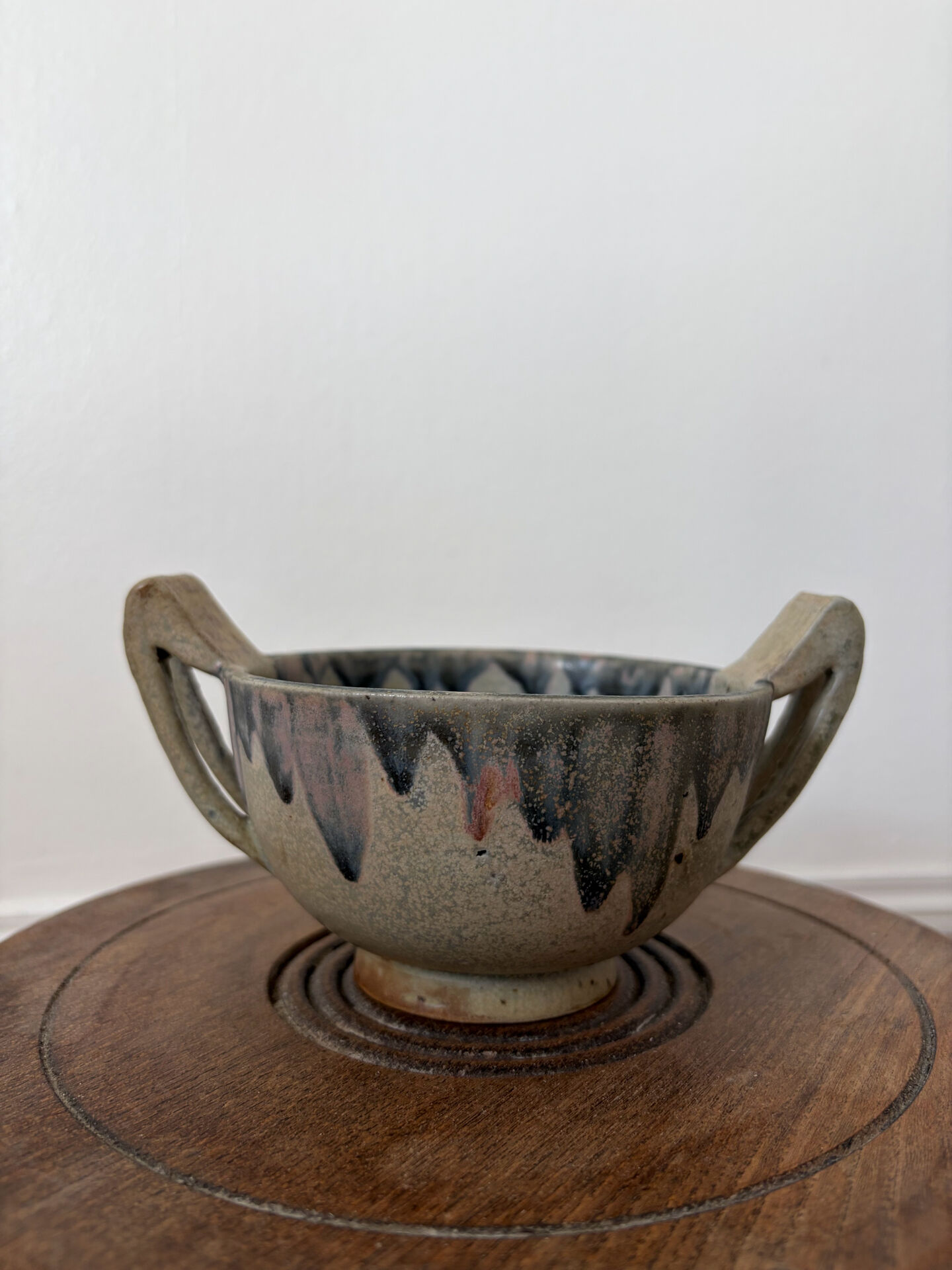 Stoneware bowl signed Gréber