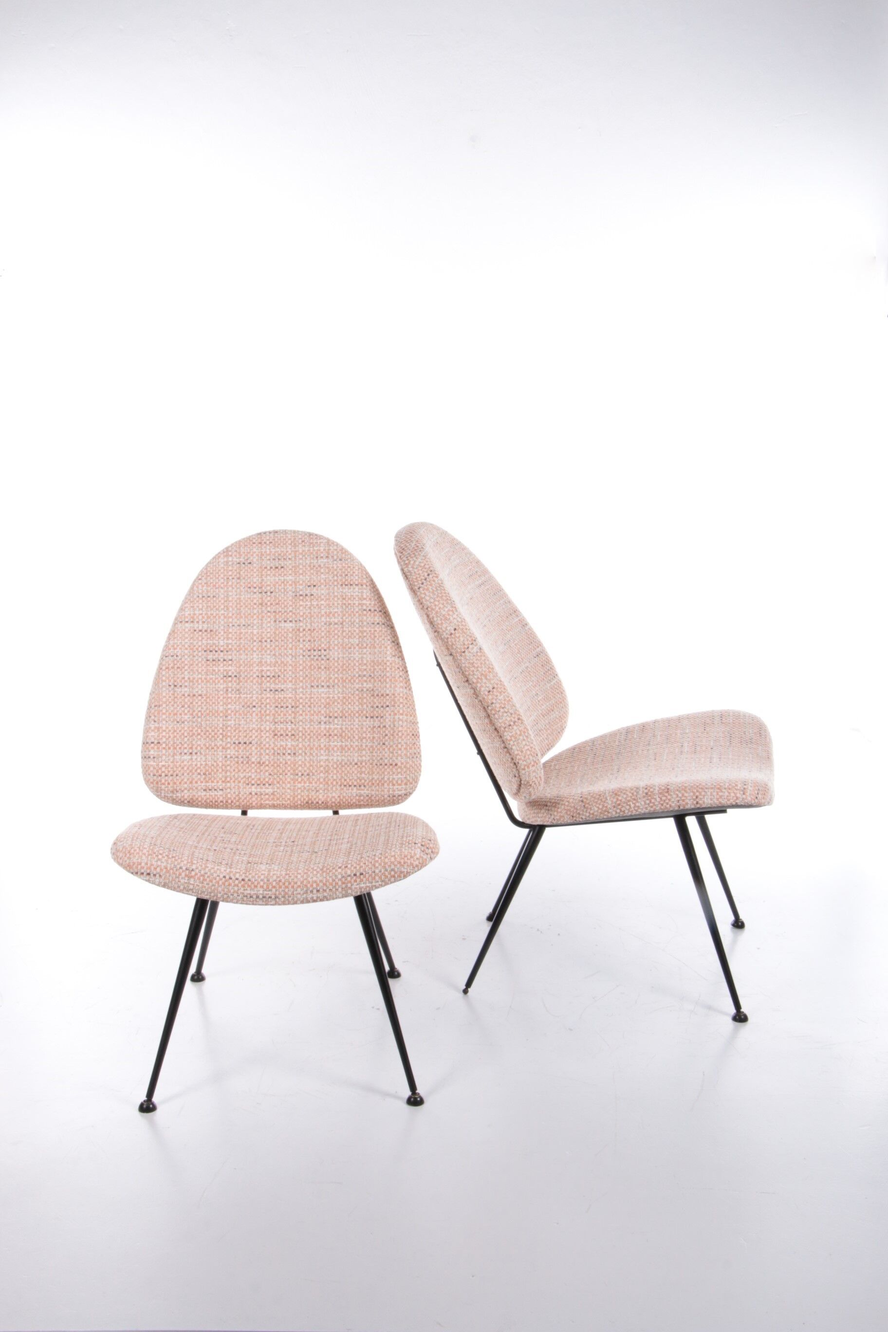 Vintage chair pair with metal legs, 1960s