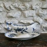 Gravy boat