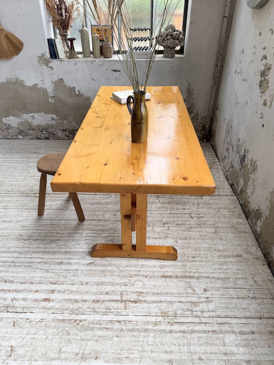 Perriand mountain furniture table 1970