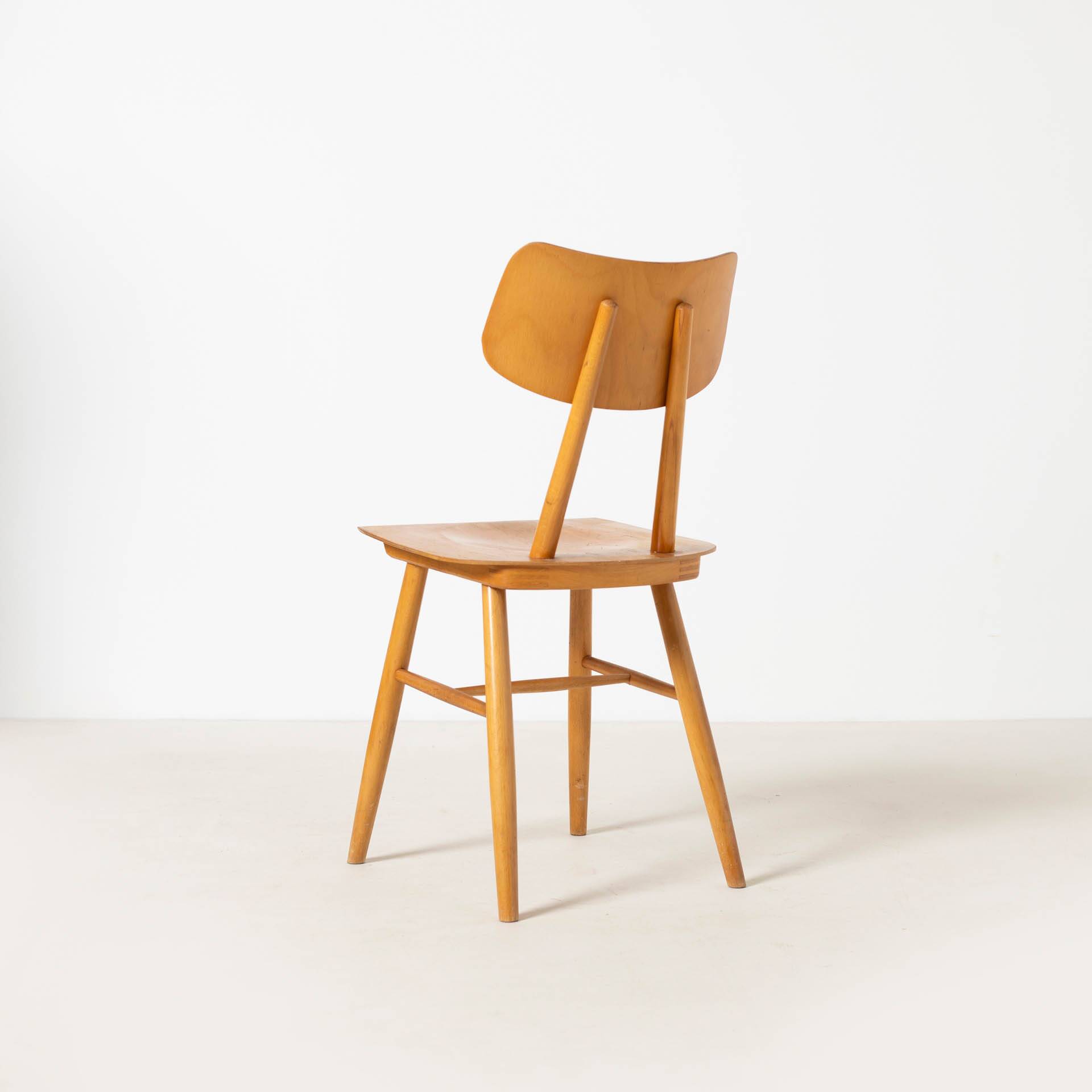 Midcentury dining chair from TON, beech and plywood, Czechoslovakia, 1960s