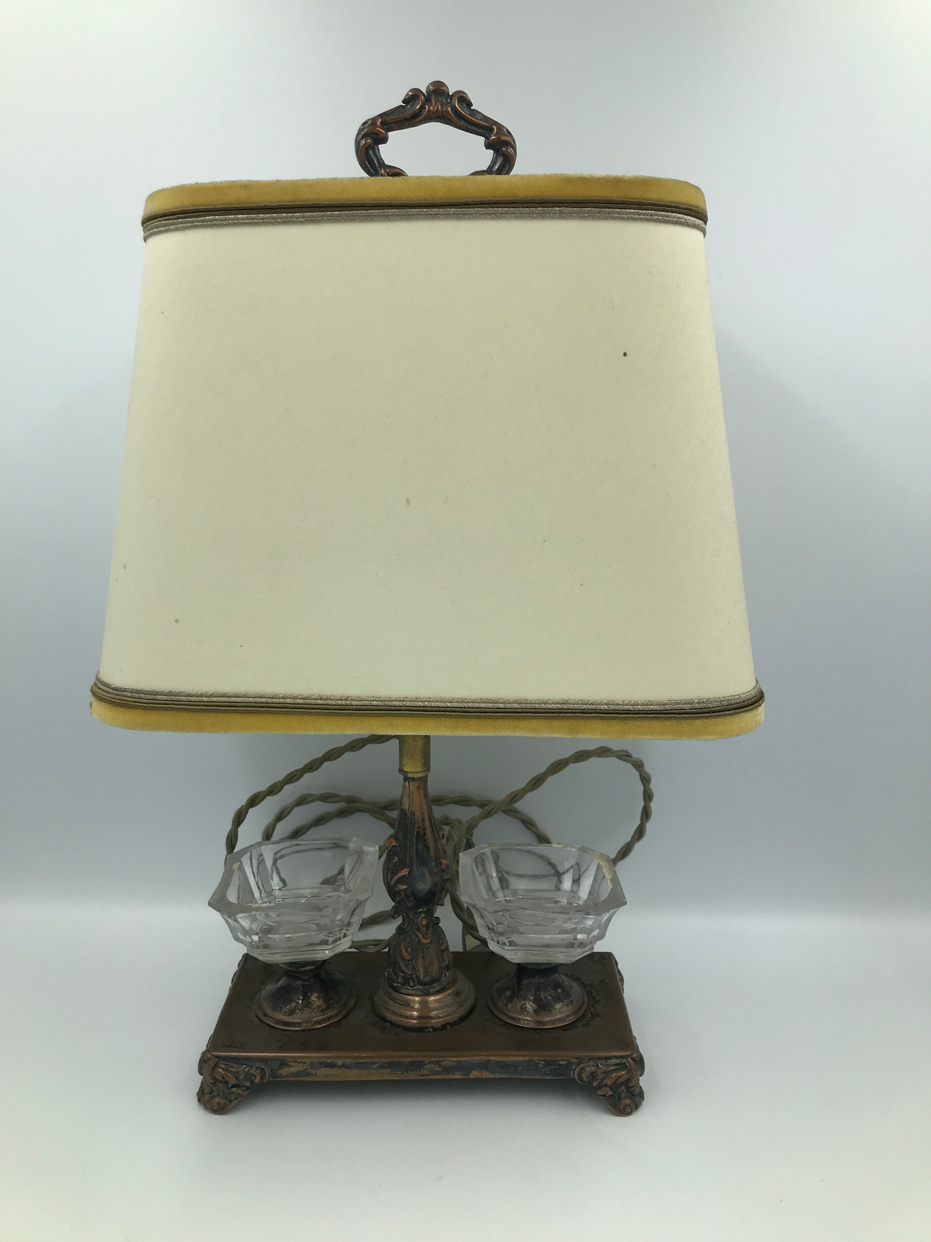 Lamp with bronze steel