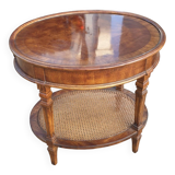 Middle table