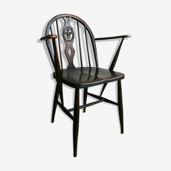 Fauteuil modèle Windsor de  Ercol