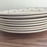 8 assiettes plates
