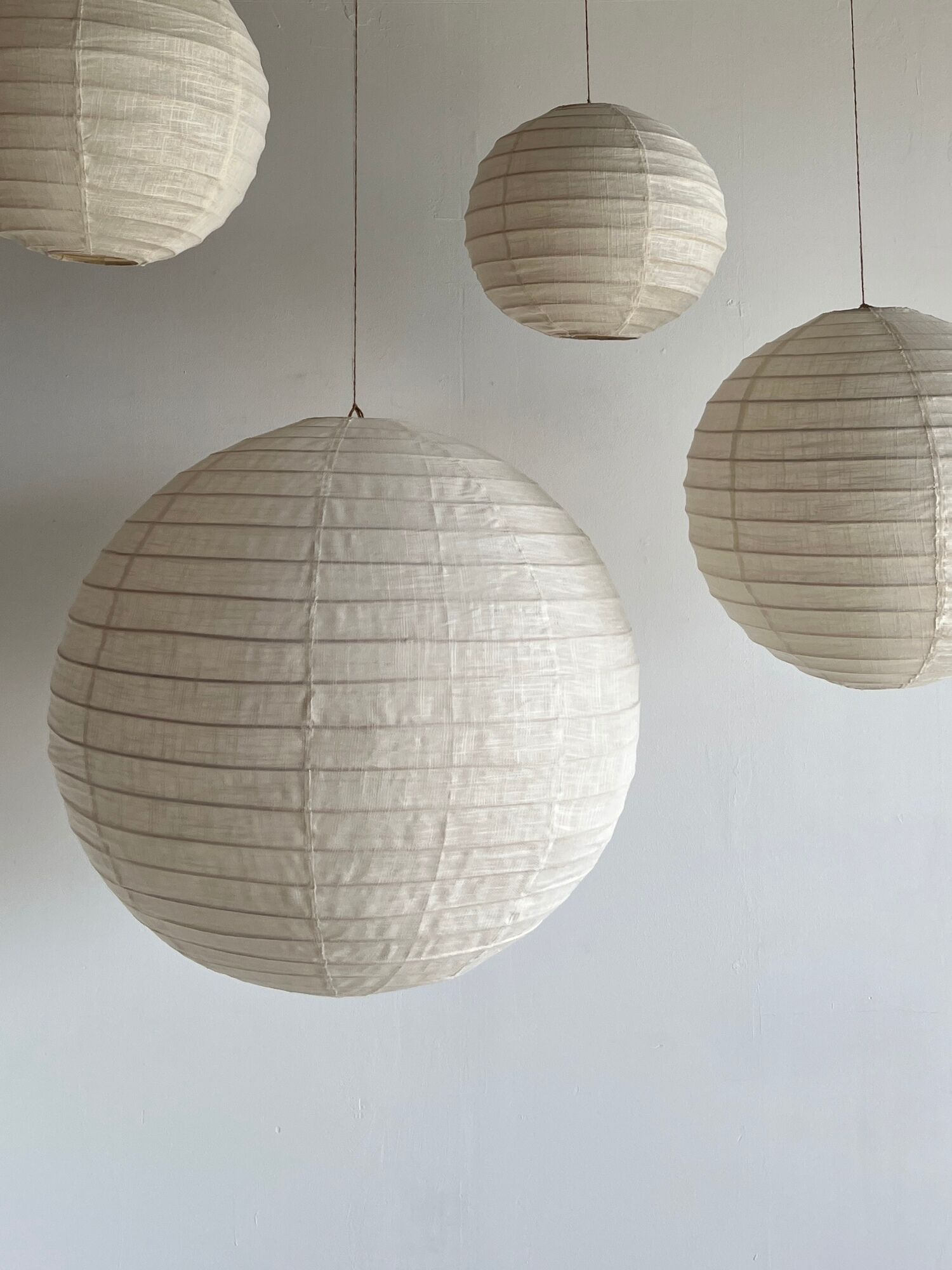 Hanging lamp in rattan and round japanese natural linen d:50