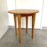Wooden pedestal table from the 80s spindle legs