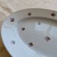 Plat de service ovale ancien faïence bleu pâle décor petites fleurs