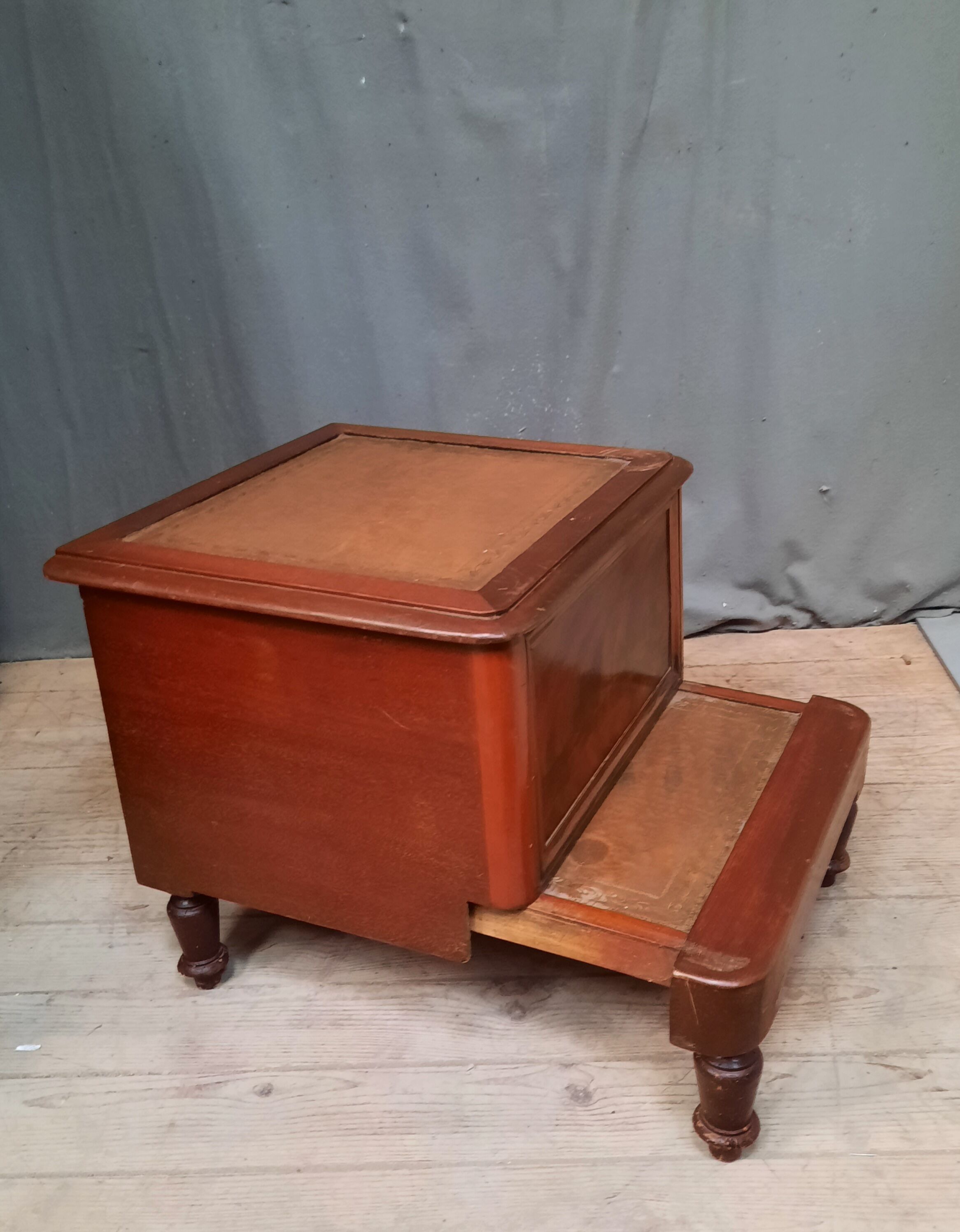 Convenience furniture forming stairs