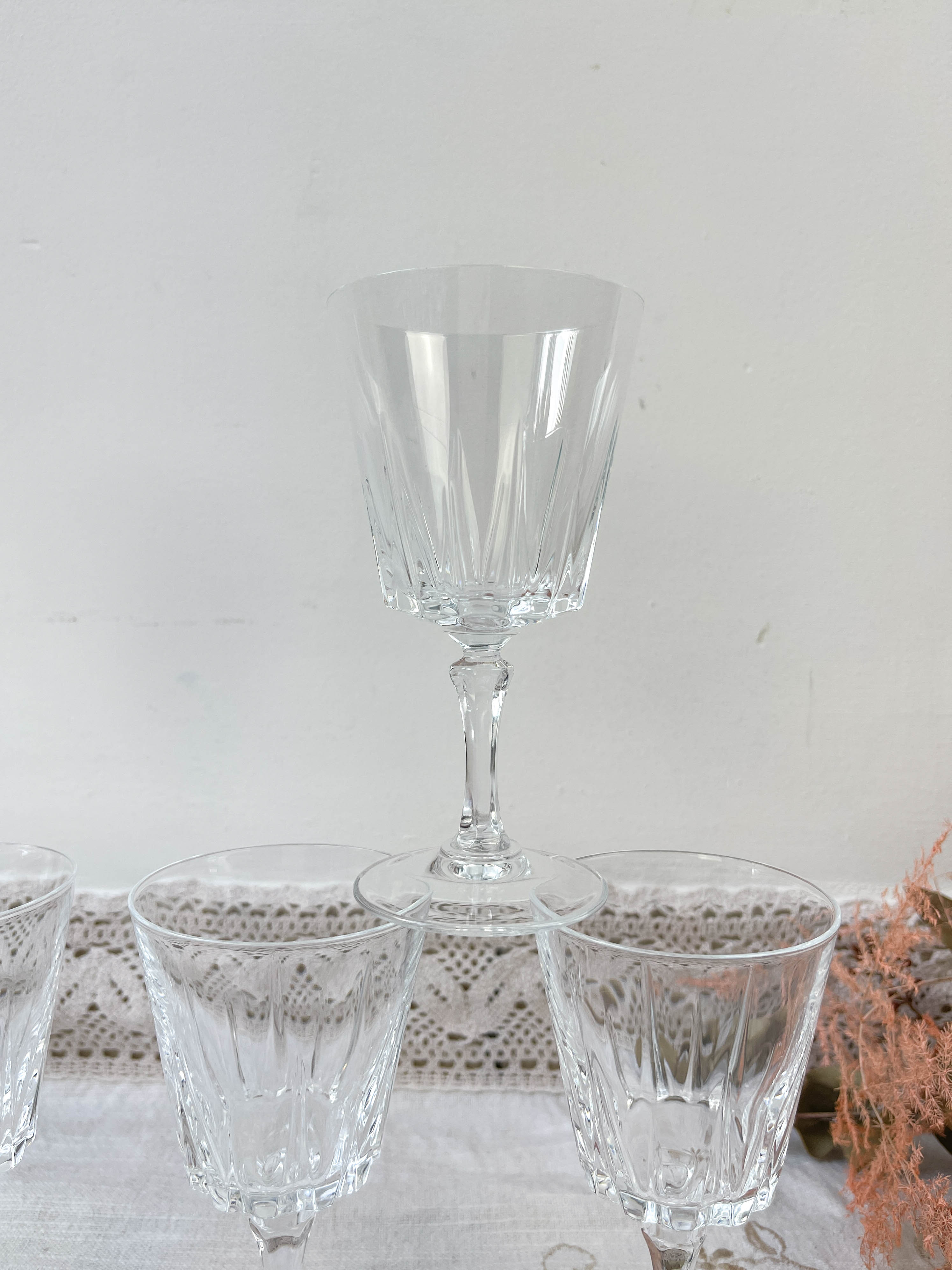 6 Cristal D'Arques white wine glasses model "VERSAILLES"