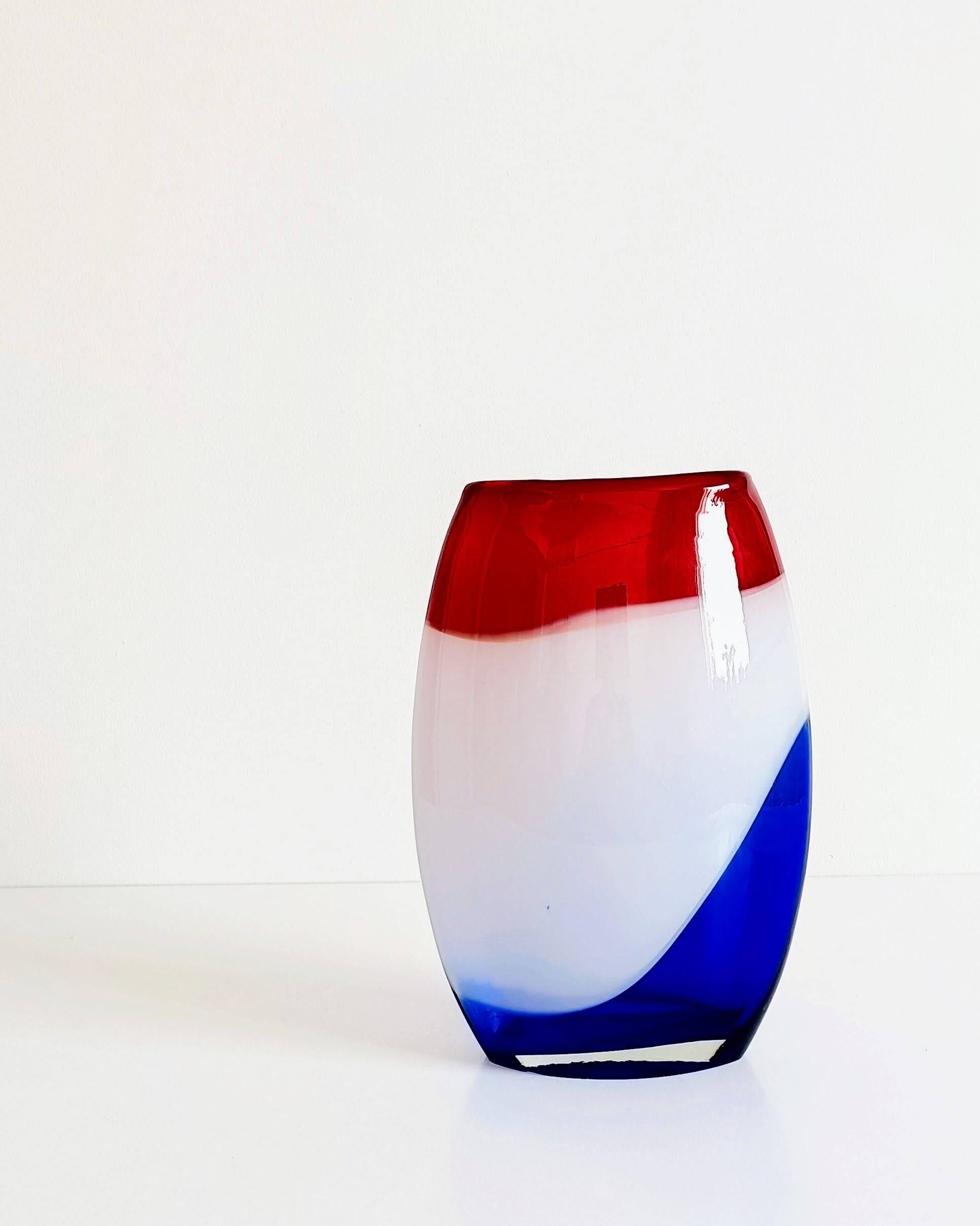 Post-Modern Murano Art Glass Vase by Cose Belle, Italy, 1980s