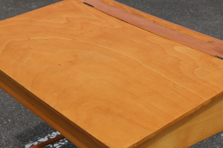 Child desk and Chair model Baumann