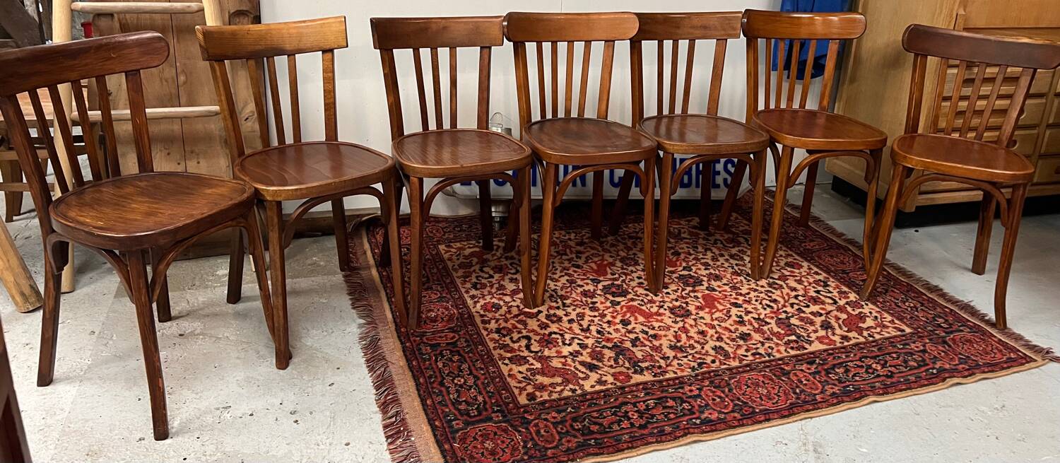 Anciennes chaises bistrot Baumann
