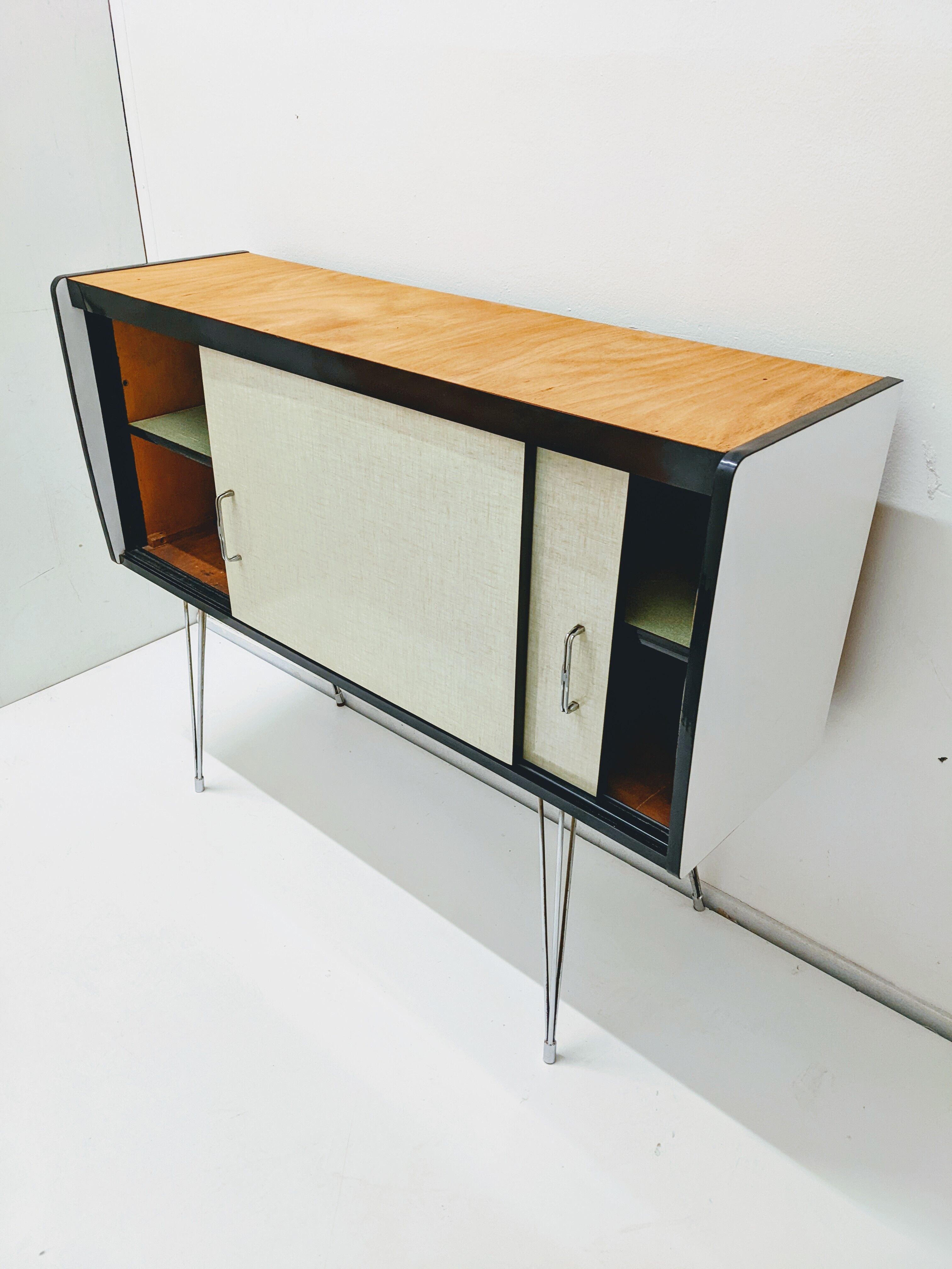 Vintage enfilade in formica / Eiffel feet / sideboard storage cabinet