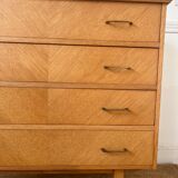 Vintage wooden chest of drawers with 4 drawers