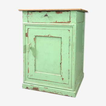 Ancien meuble d’appoint en bois, patine verte vieillie