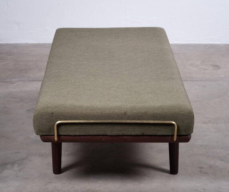 Mid-Century Danish Model GE19 Daybed in Teak attributed to Hans J. Wegner for Getama, 1960s