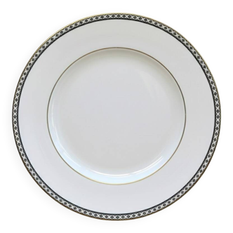 Wedgewood Ulander dinner plate in fine English porcelain