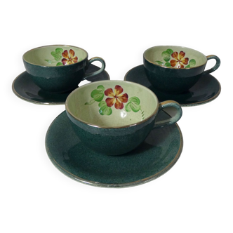 3 anciennes tasses déjeuners et soucoupes en faience de Longchamp