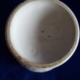 Porcelain cup delf is wit