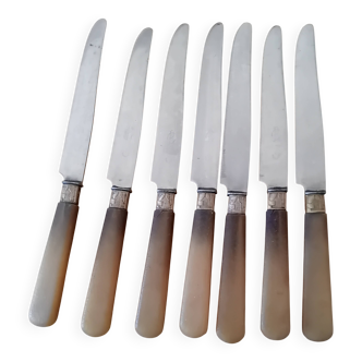 Lot of 7 antique knives with horn handles