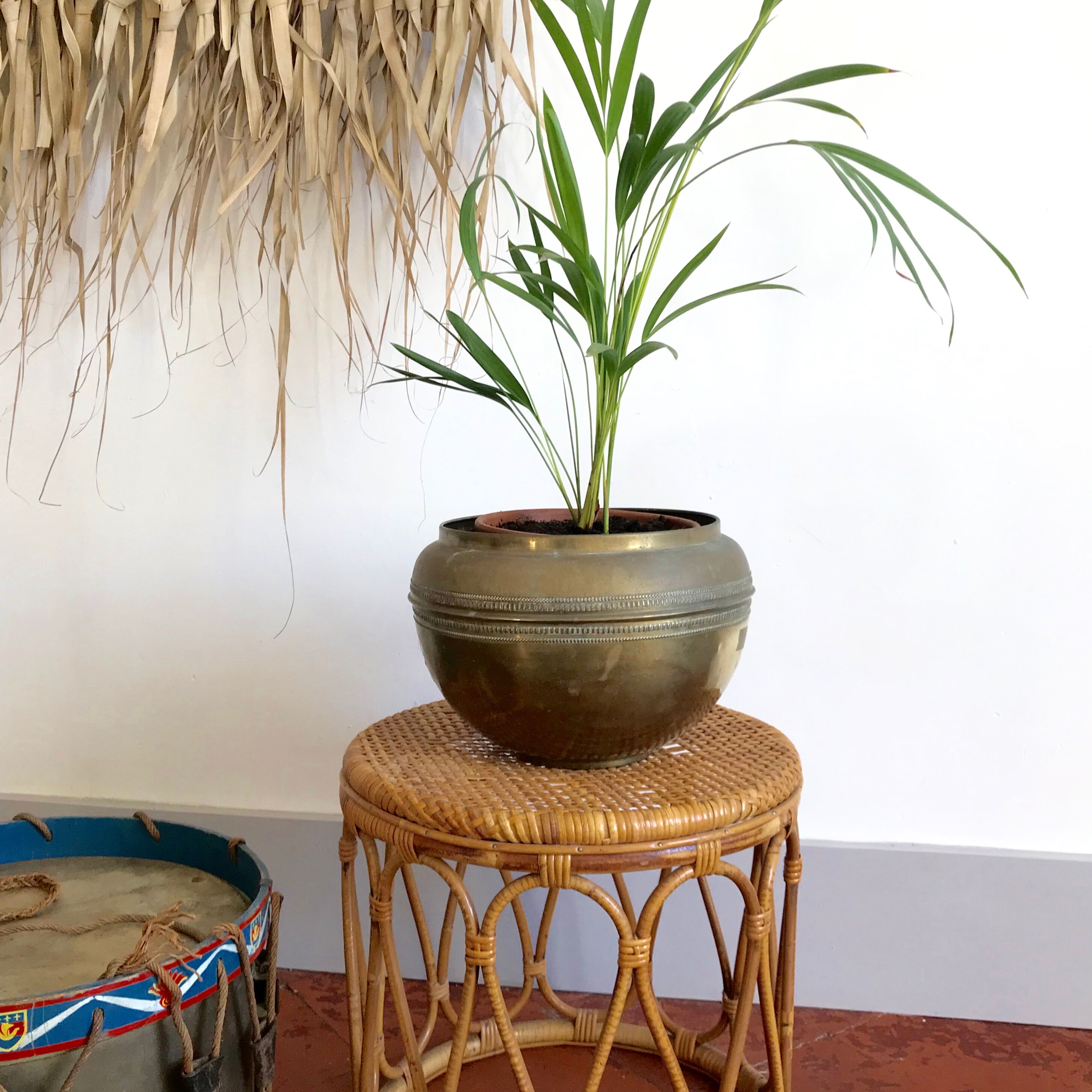 Brass pot cache