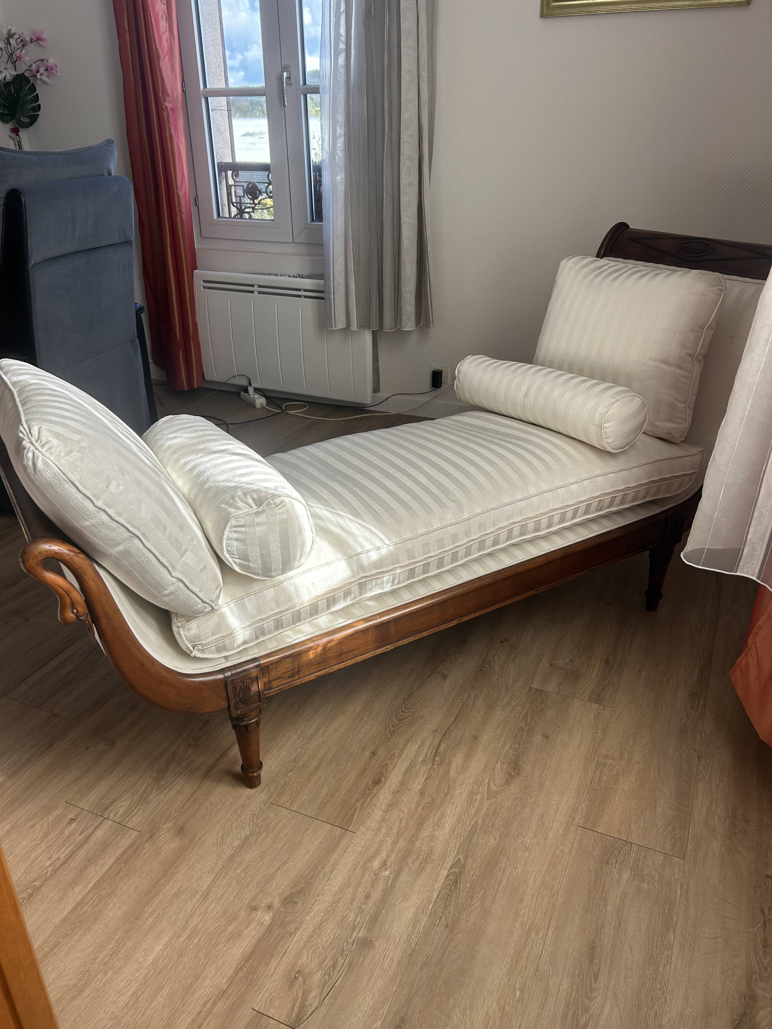 Meridienne second empire white
