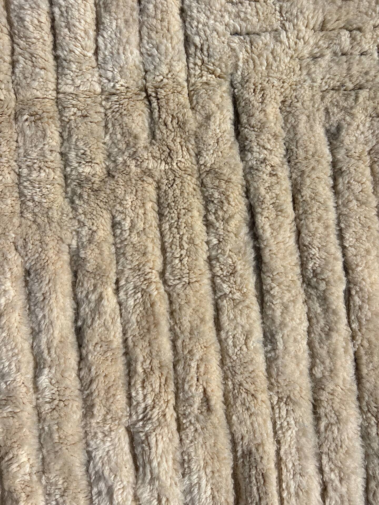 Lyla - Thick Berber Mrirt Moroccan rug in wool 210×300 cm