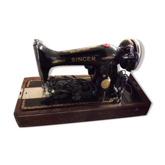 Portable singer sewing machine